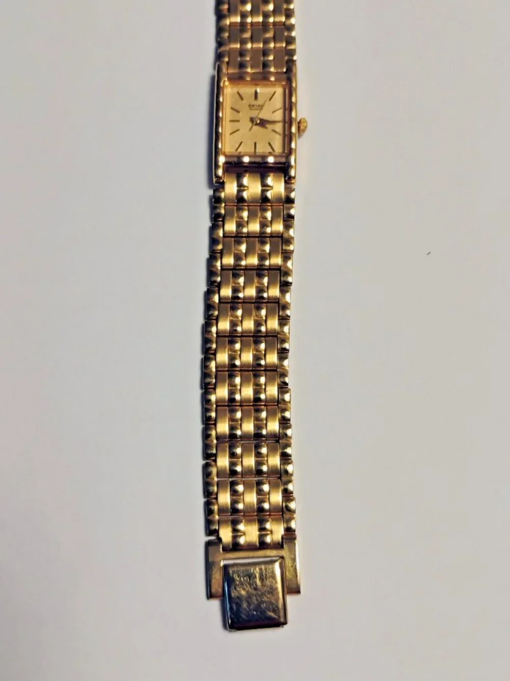 Gorgeous Ladies Seiko Dress Watch with Original Box TESTED! New Battery